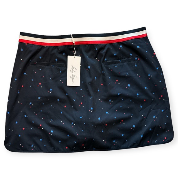 LADY HAGEN | Women's Contrast Trim Golf
Skort in Red and Blue Stars Print - Picture 4 of 7